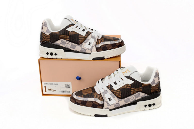 LV Trainer Brown