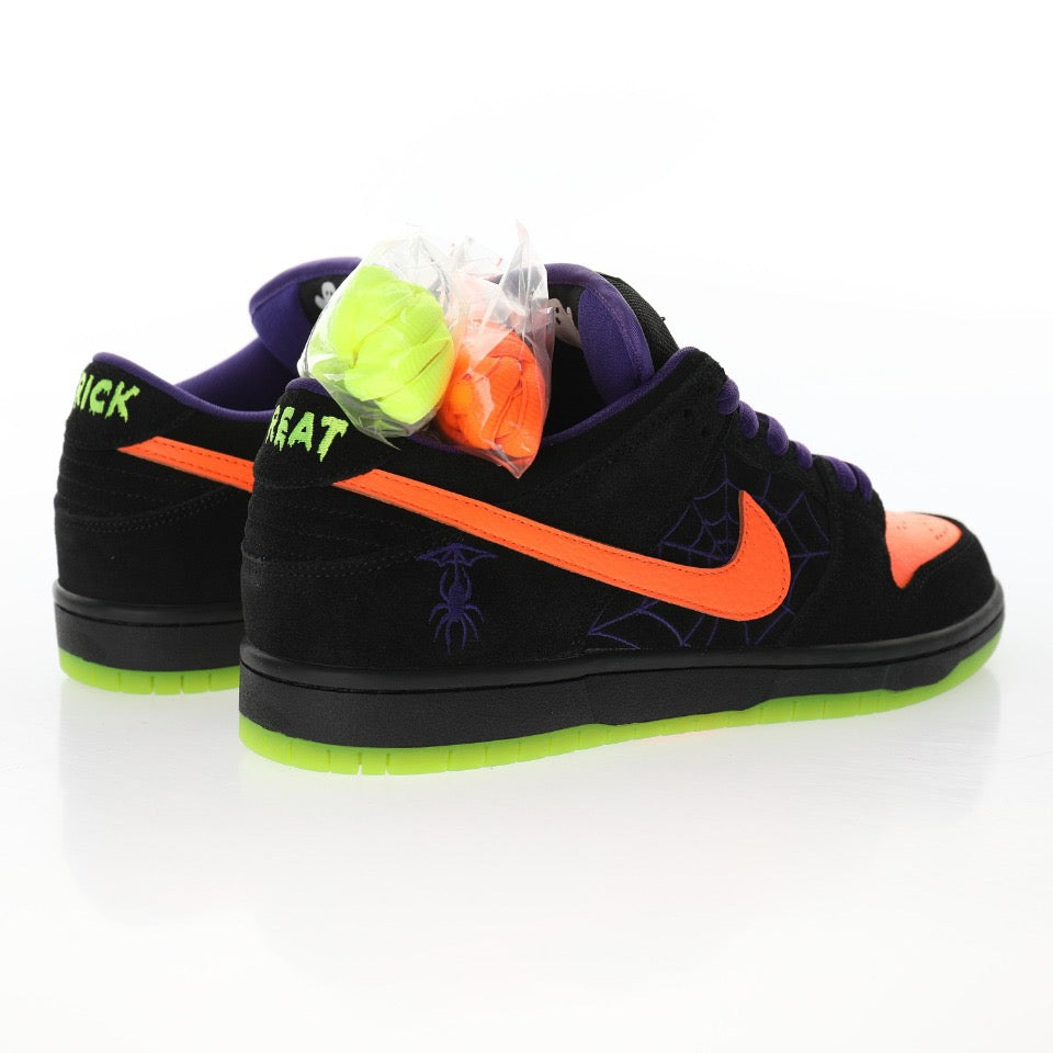 Dunk Low SB Night of Mischief