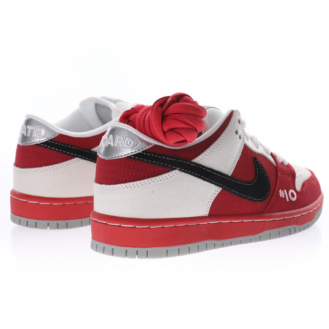 Dunk Low SB Roller Derby