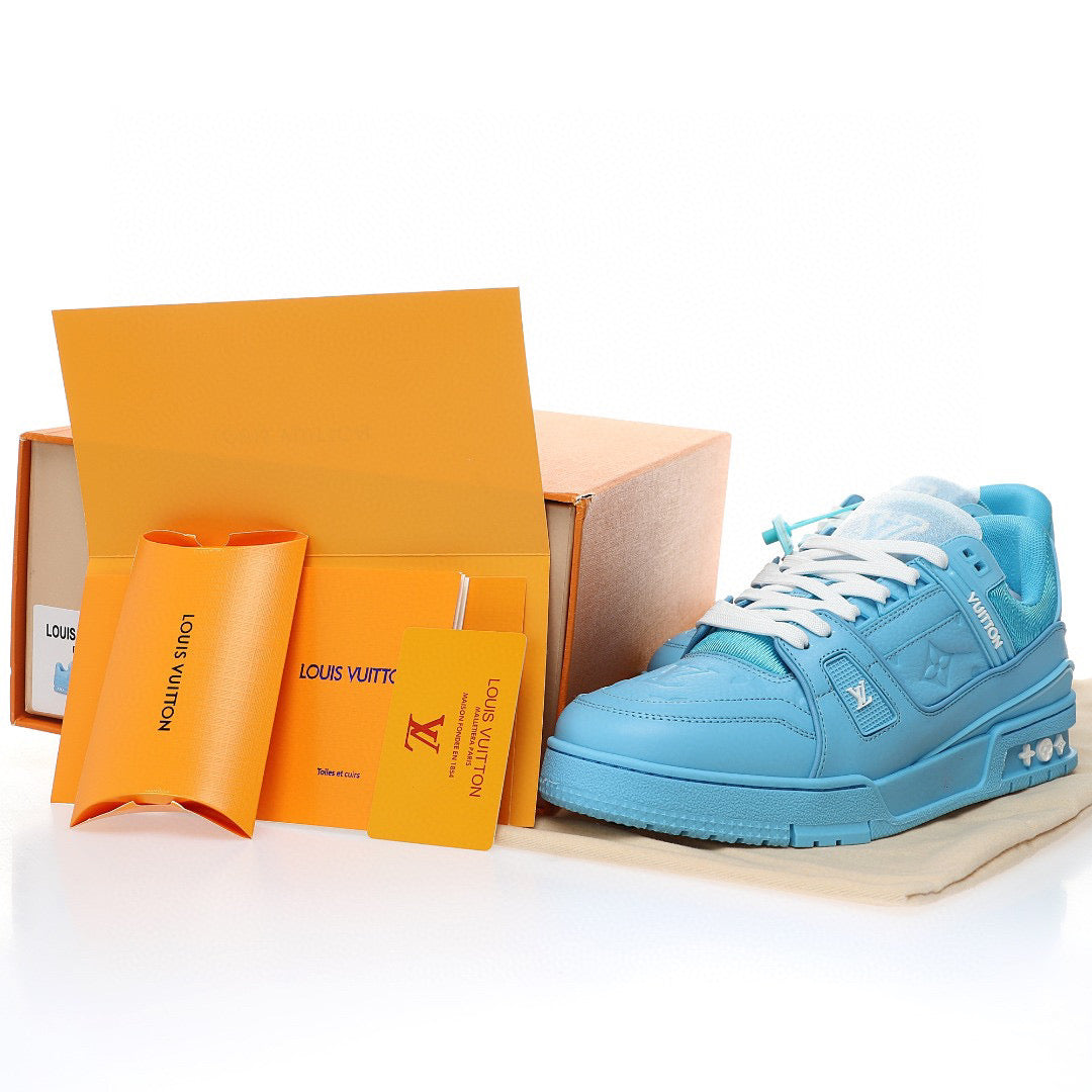 LV Trainer Blue