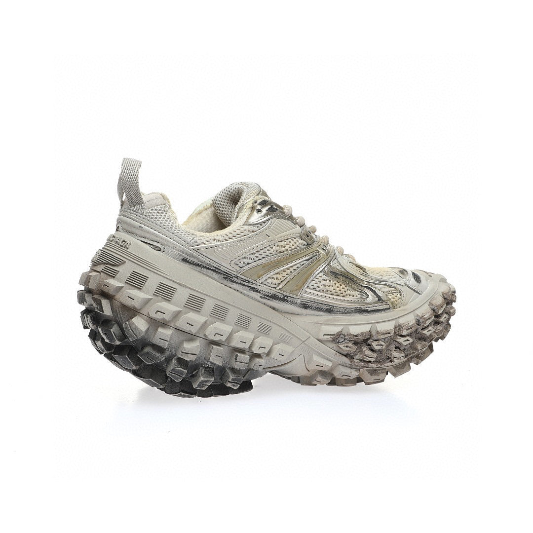 BB Defender Dirty Sole