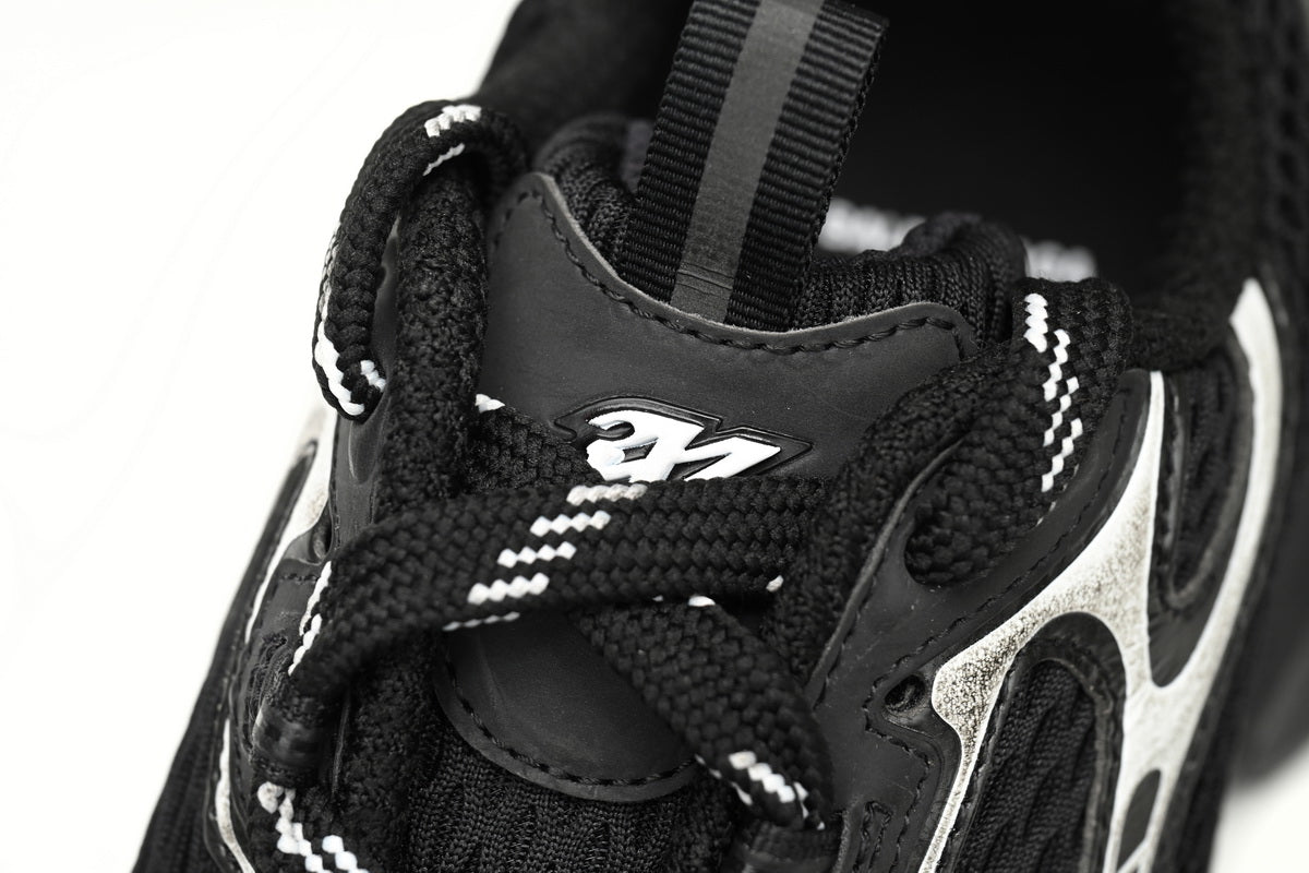 BB 3XL White/Black