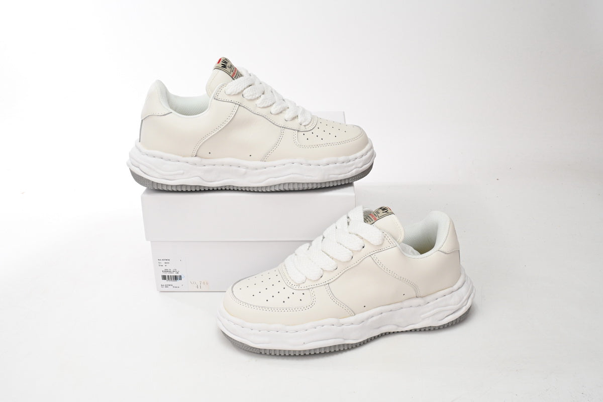 Mihara Mismatch White