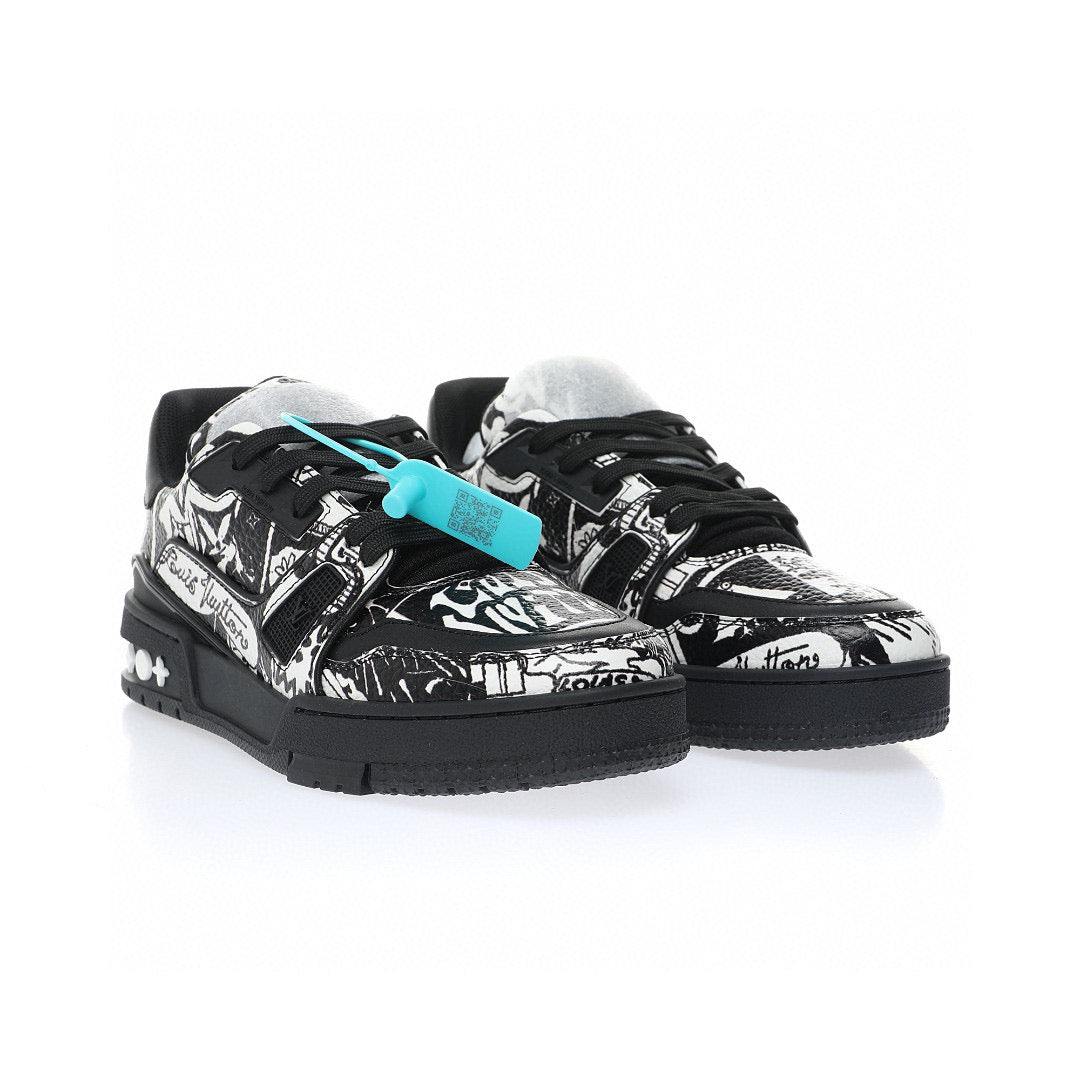 LV Trainer White Doodles