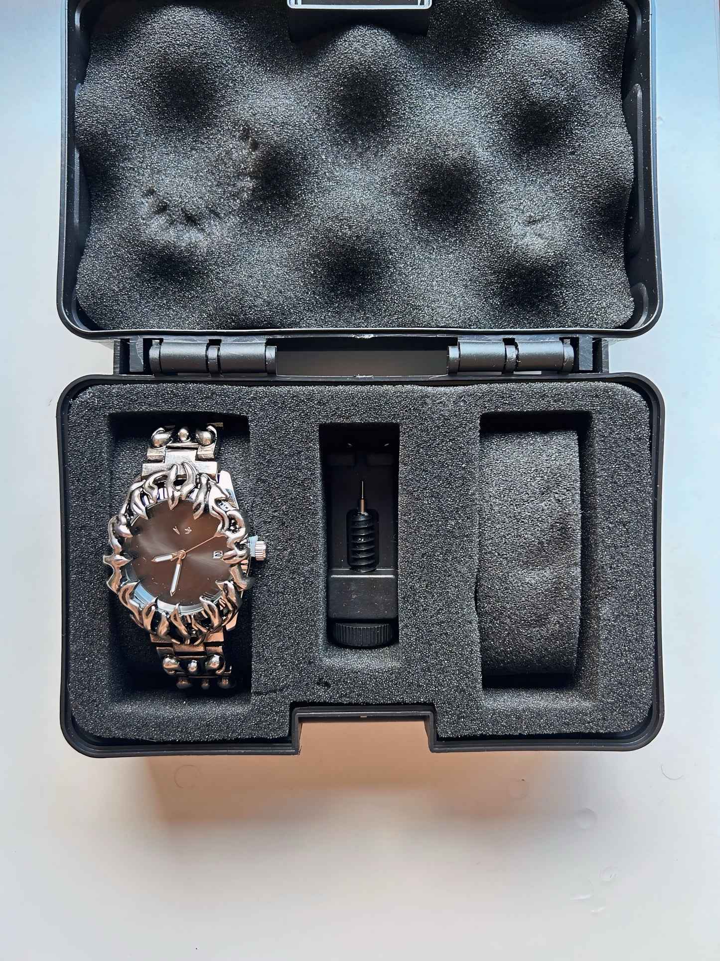 Alabaster Industries Watch