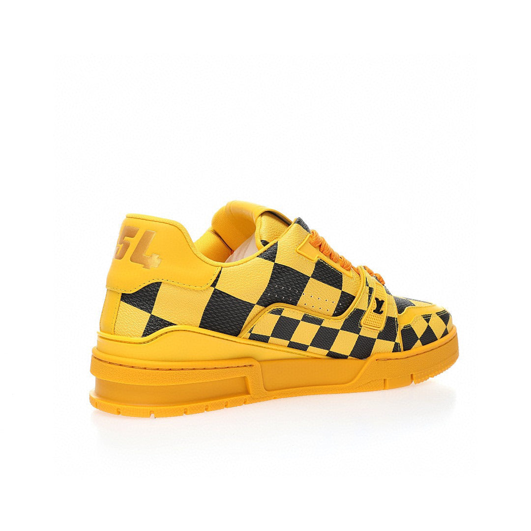 LV Trainer Yellow Checkers