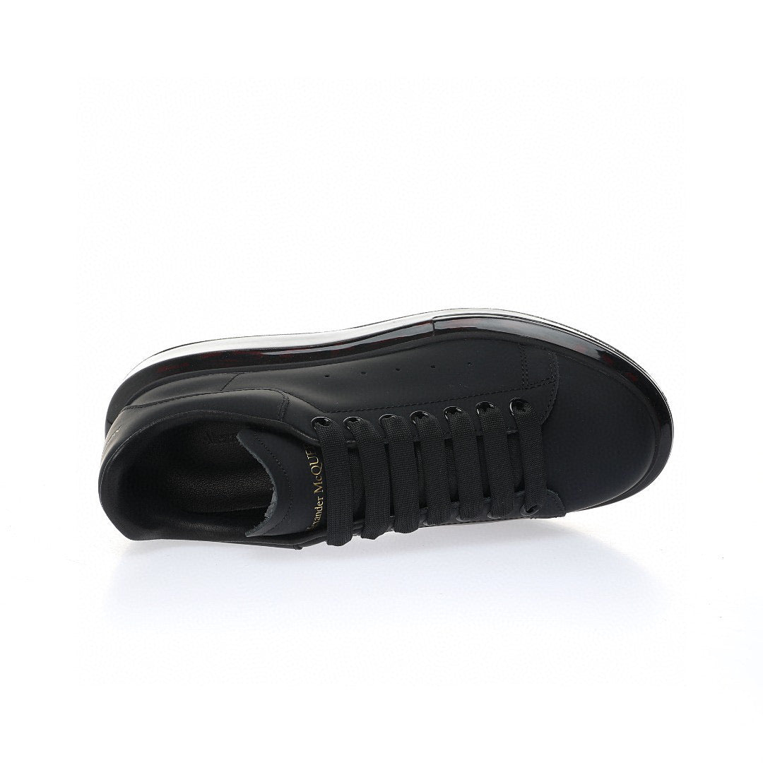 McQueen Black Night