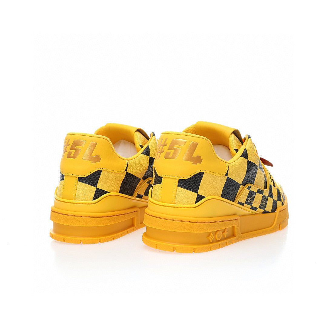 LV Trainer Yellow Checkers