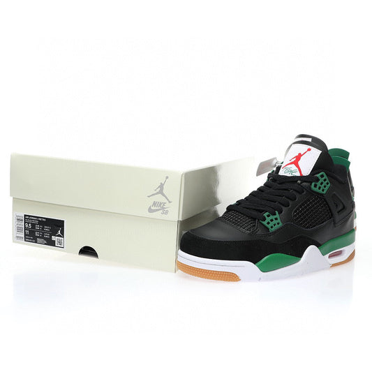 J4 Black Pine Green