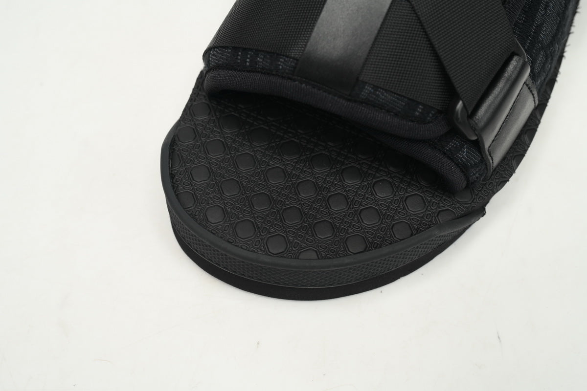DR Slides Black