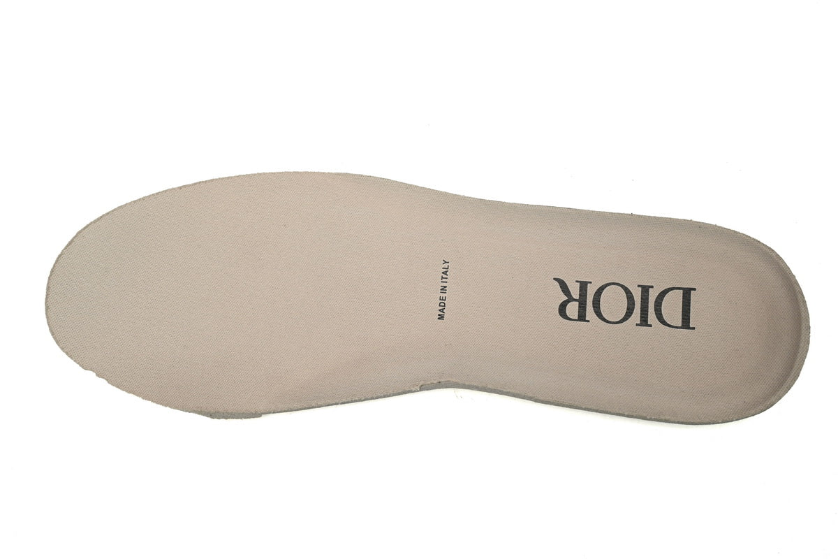 DR B30 Light Grey Sneakers Cream