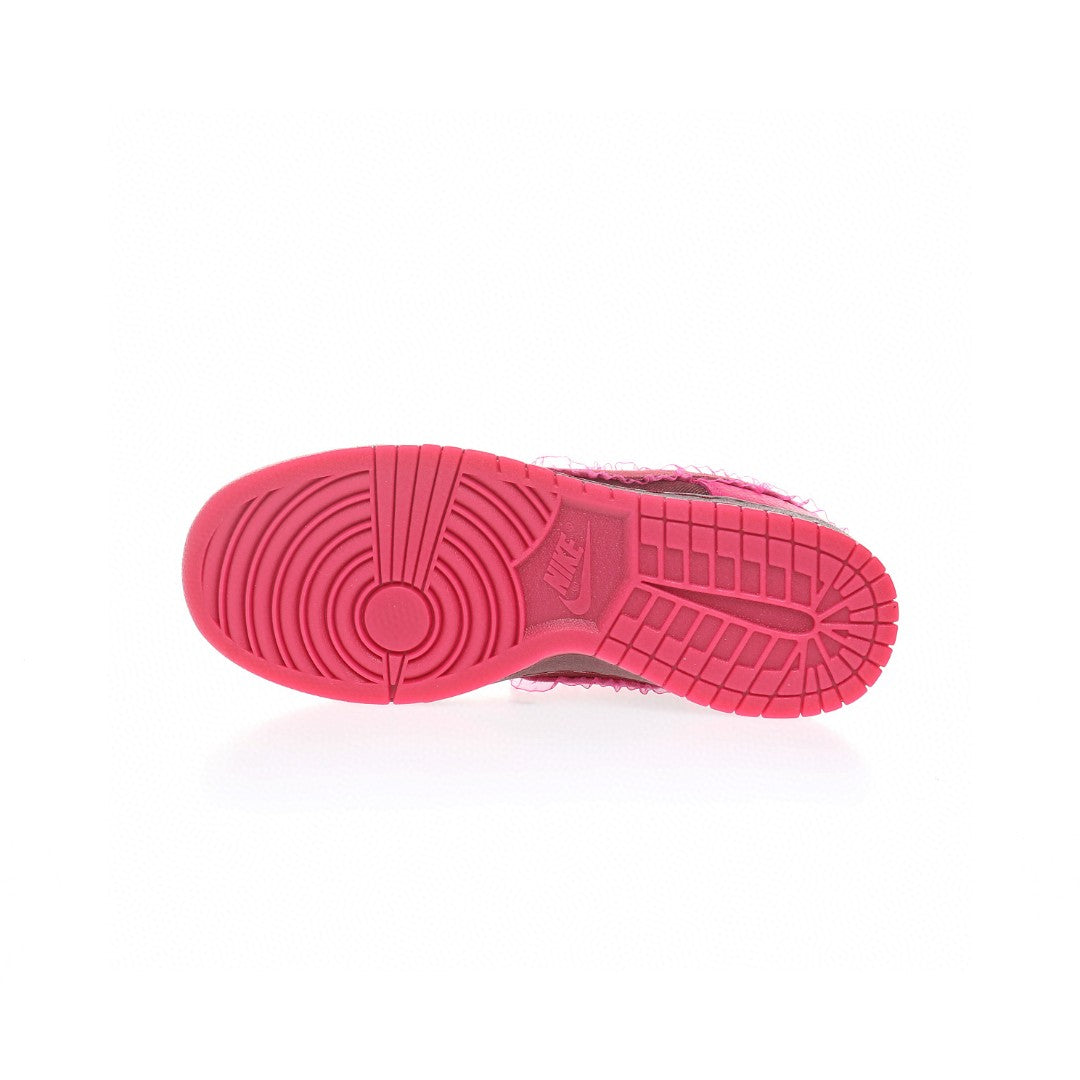 Dunk Low Valentine's Day 2022