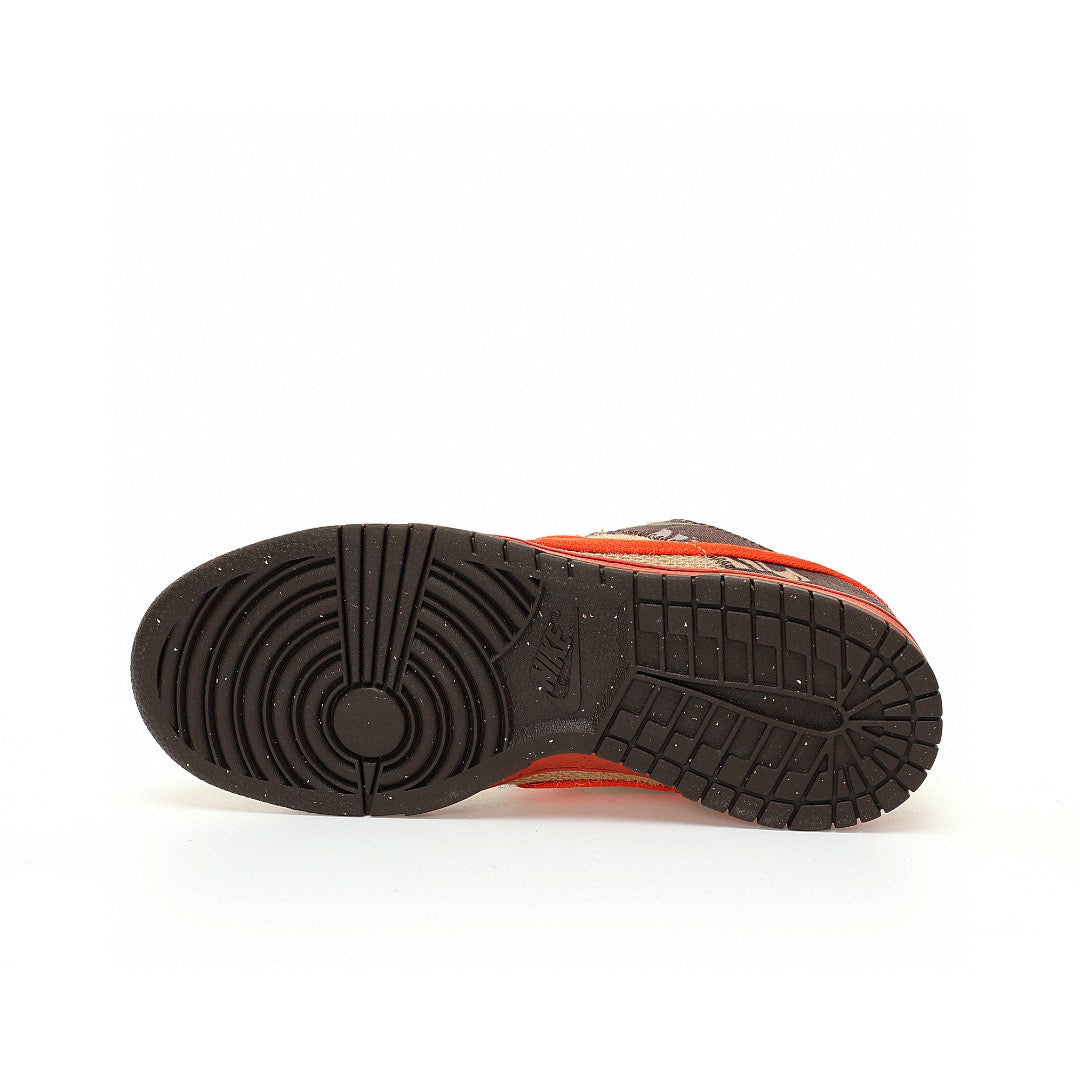 Nike SB Dunk Low Reese Forbes Hunter