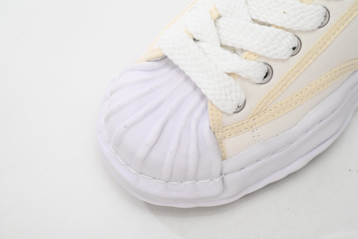 Mihara MMY White
