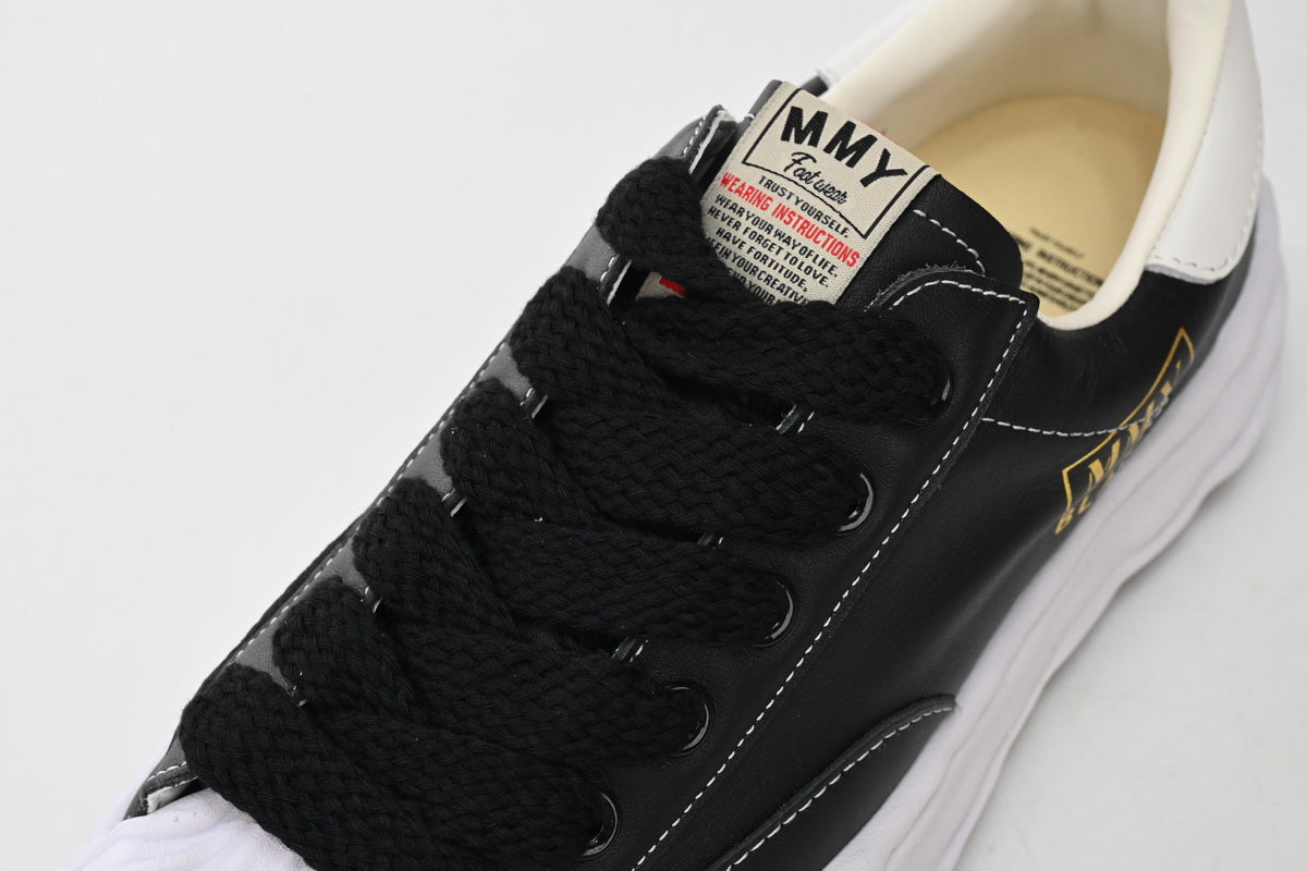 Mihara Sacred Black Leather