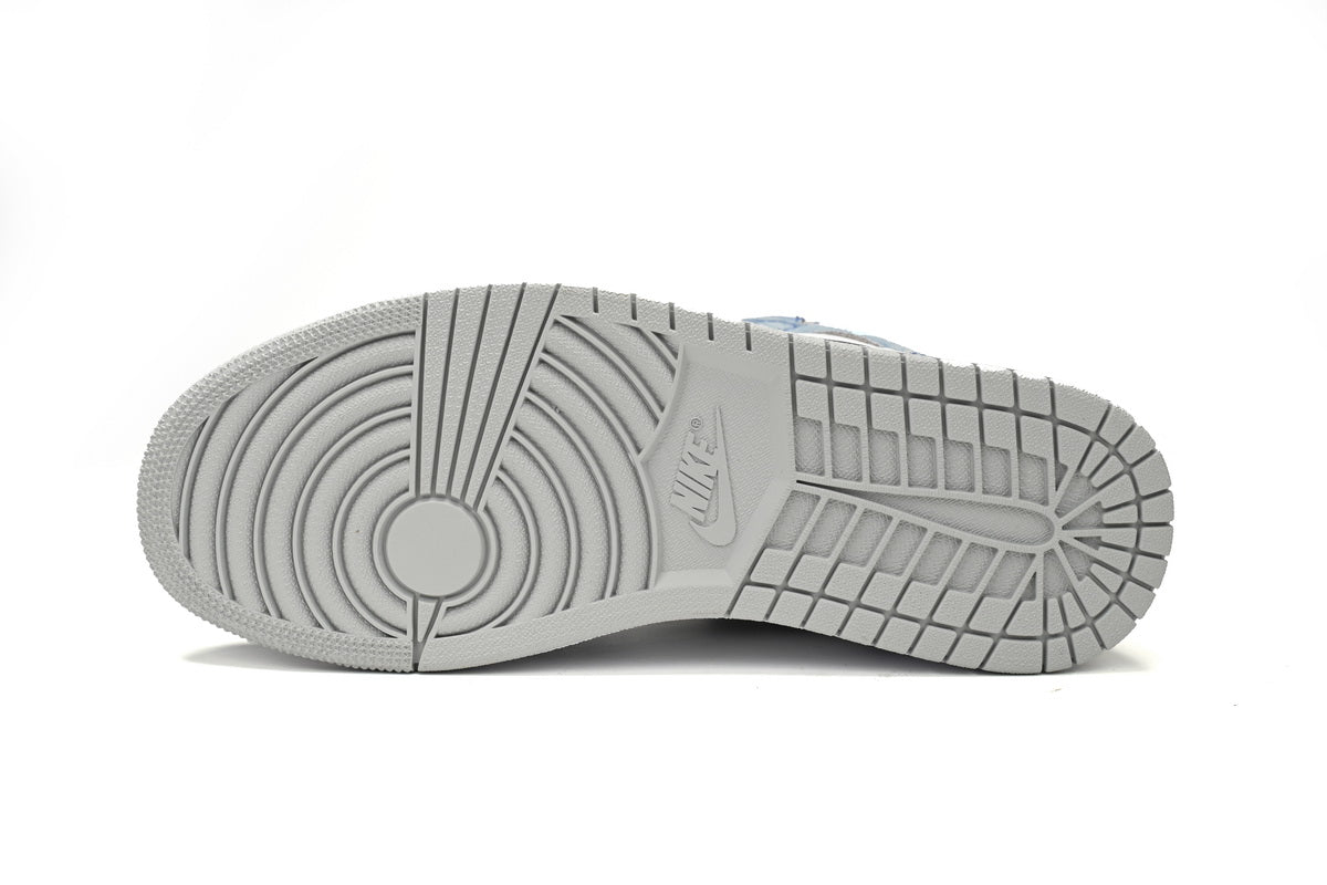 J1 Hyper Royale