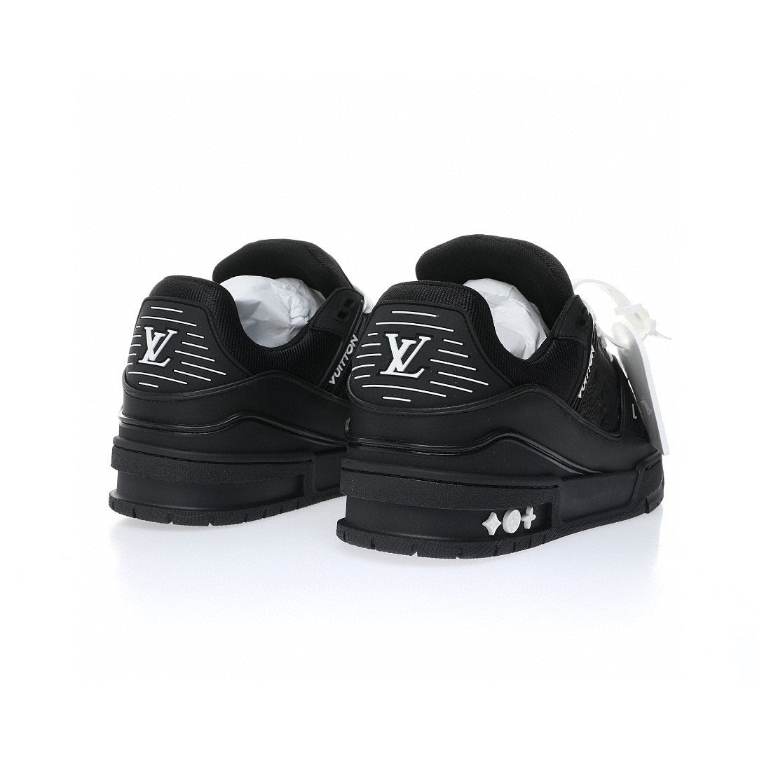 LV Trainer Black