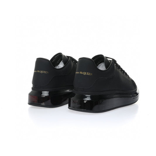 McQueen Black Night