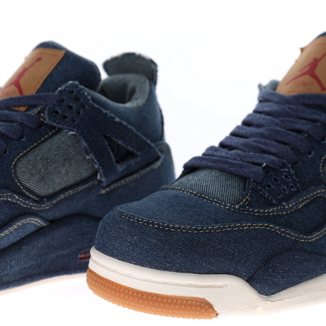 J4 Levi's Denim