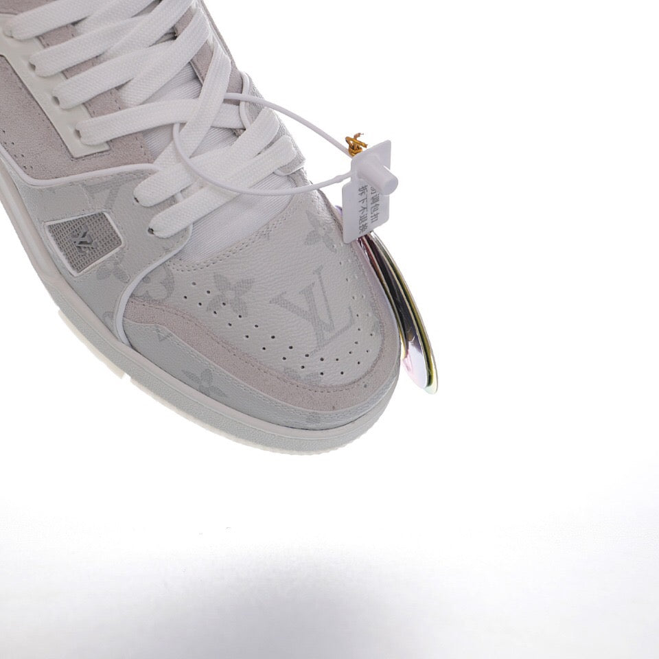LV Trainer White Pink