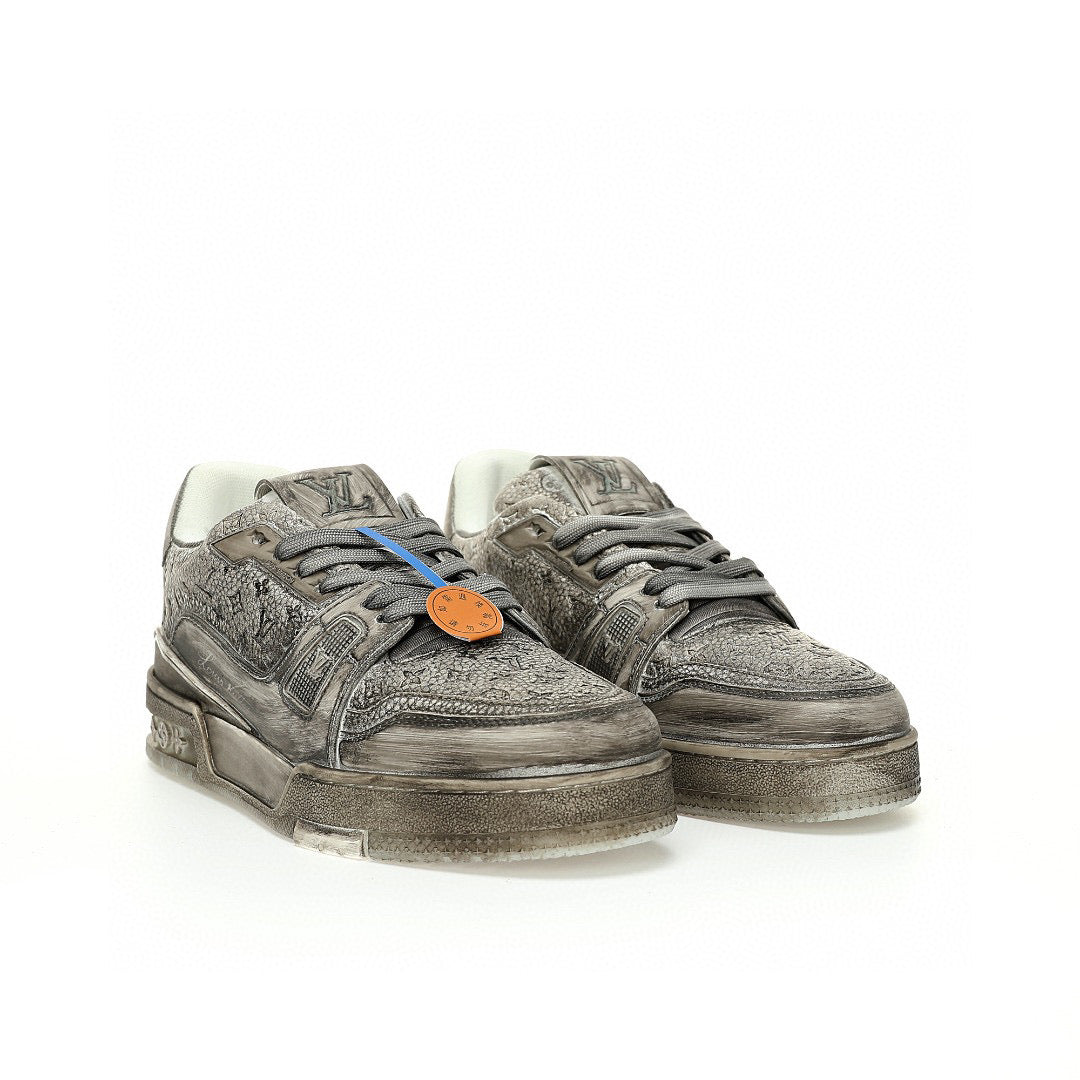 LV Trainer Muddy Grey