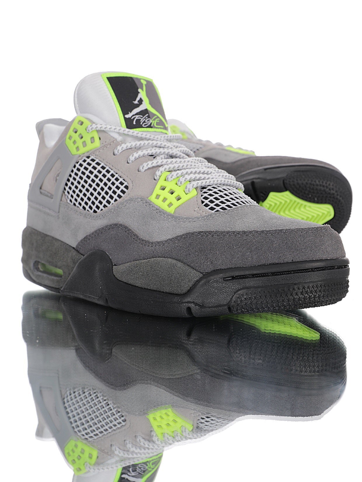 J4 Neon
