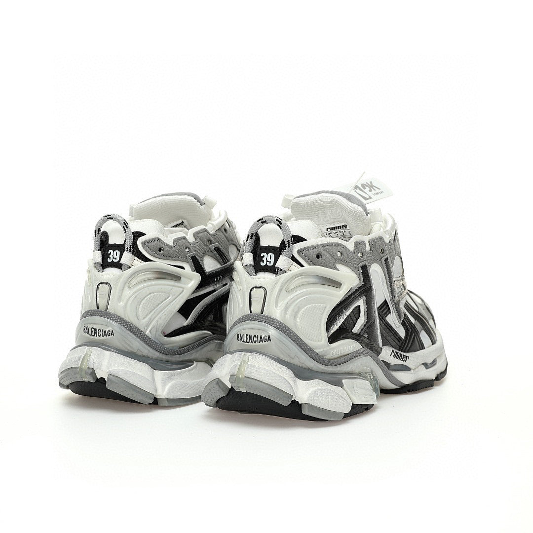 BB Runners White & Black