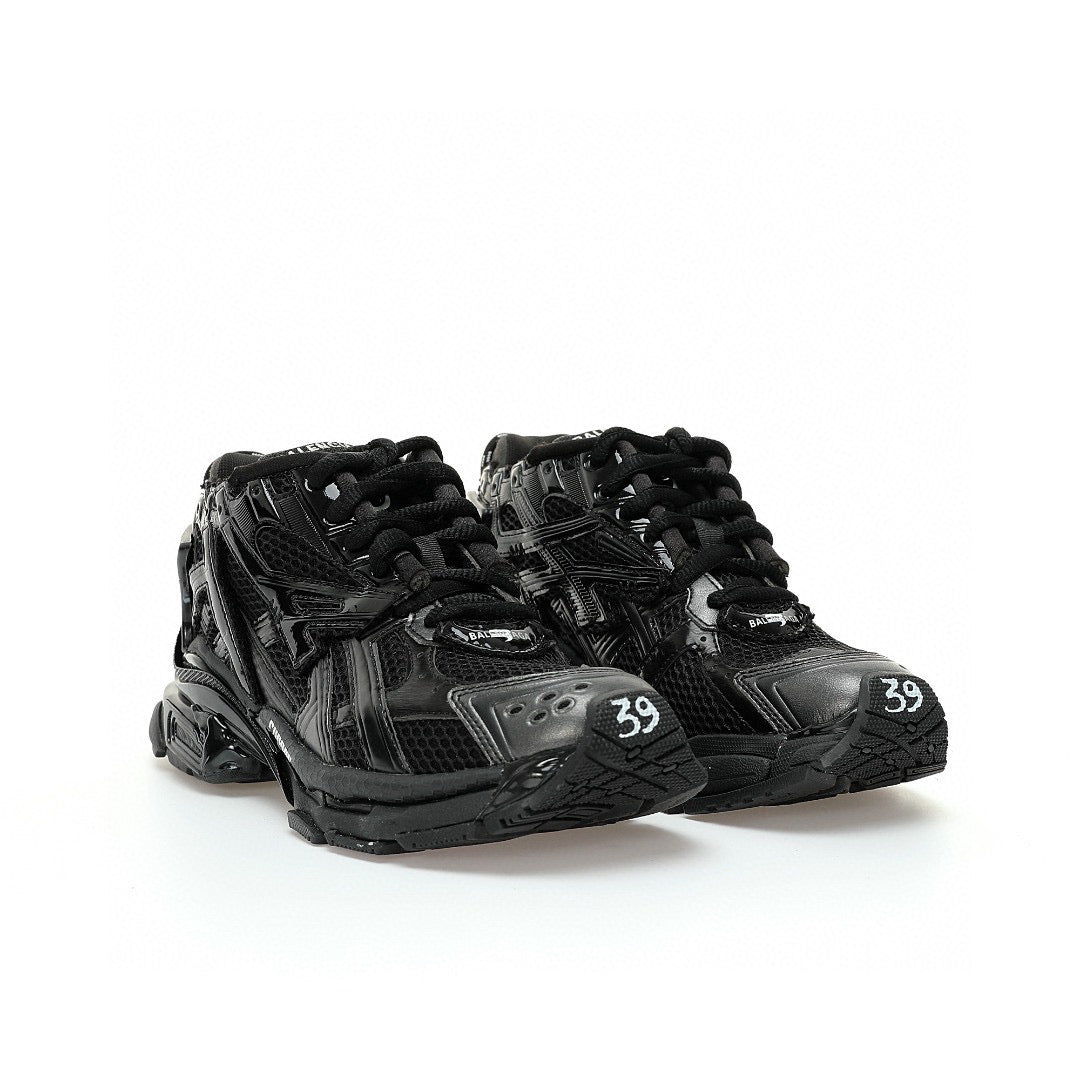 BB Runners All Black