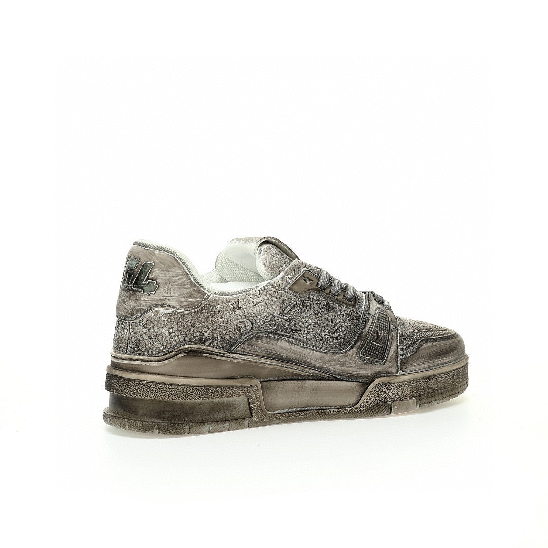 LV Trainer Muddy Grey