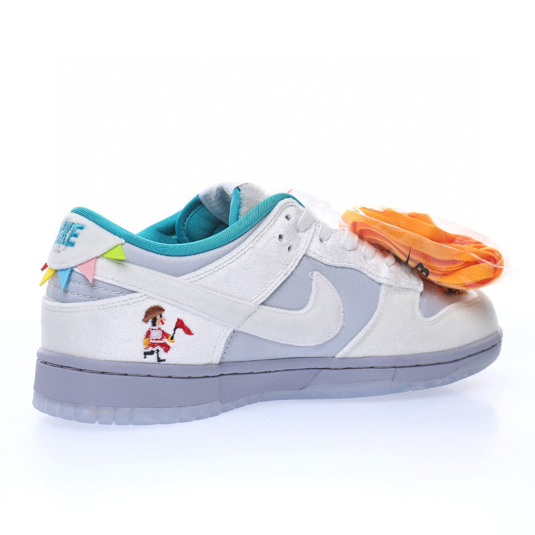 Dunk Low Ice