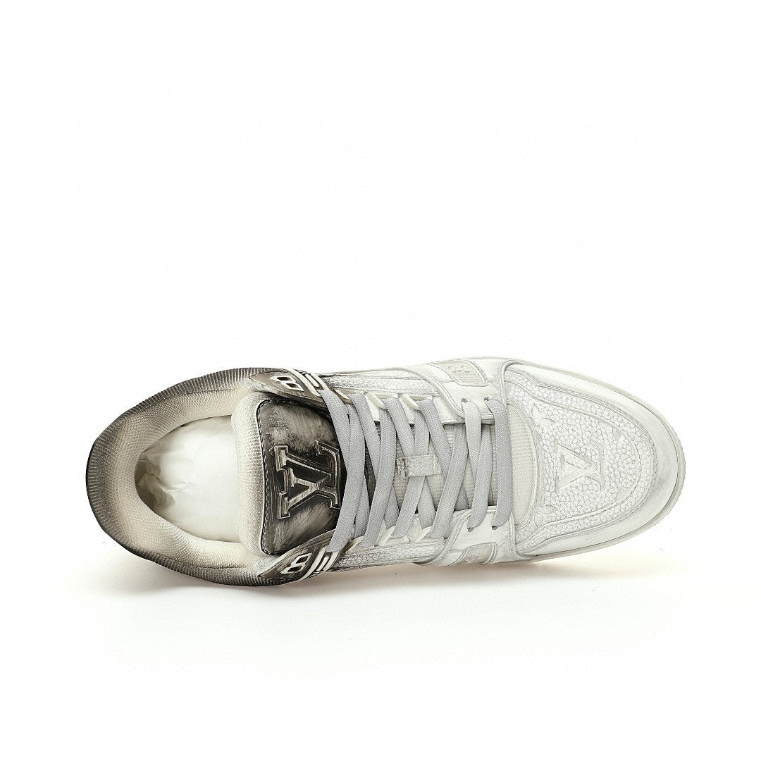 LV Trainer Black & Fade White