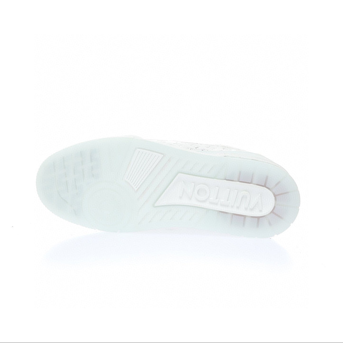 LV Trainer All White