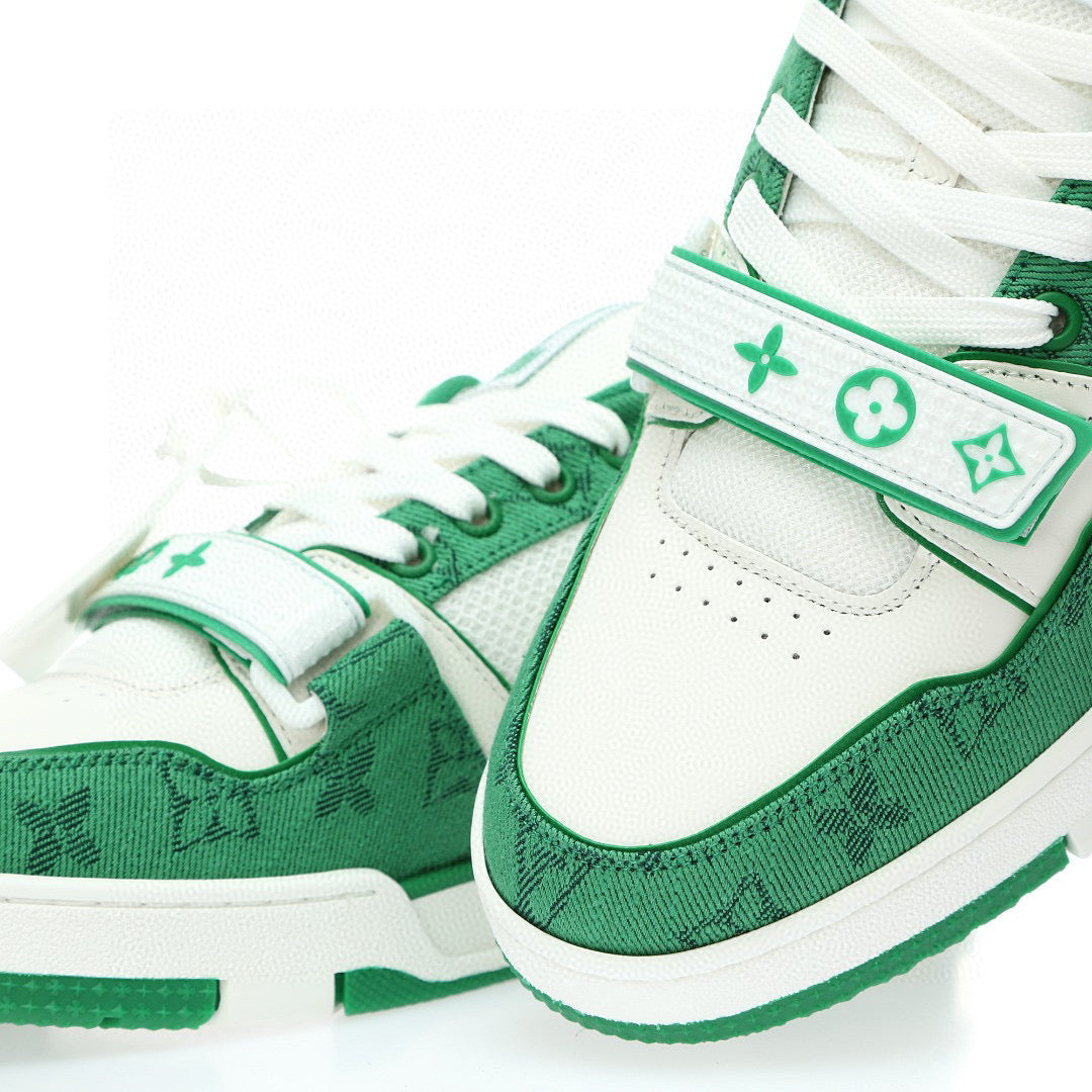 LV Green Logo