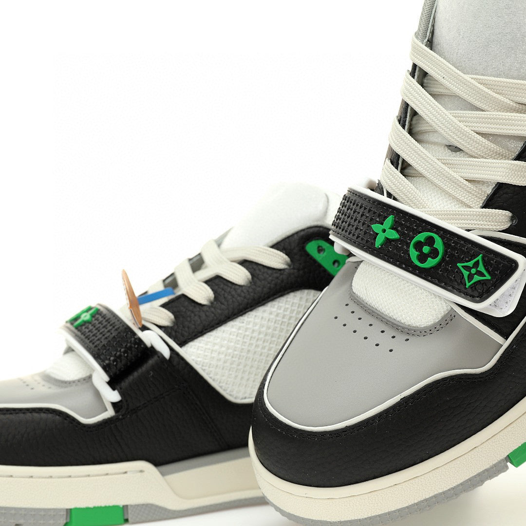 LV Trainer Sneaker Green