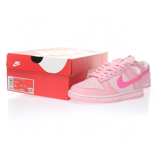 Dunk Low Triple Pink