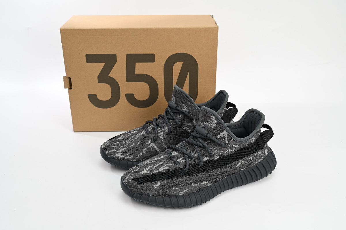 Yeezy 350 Dark Salt