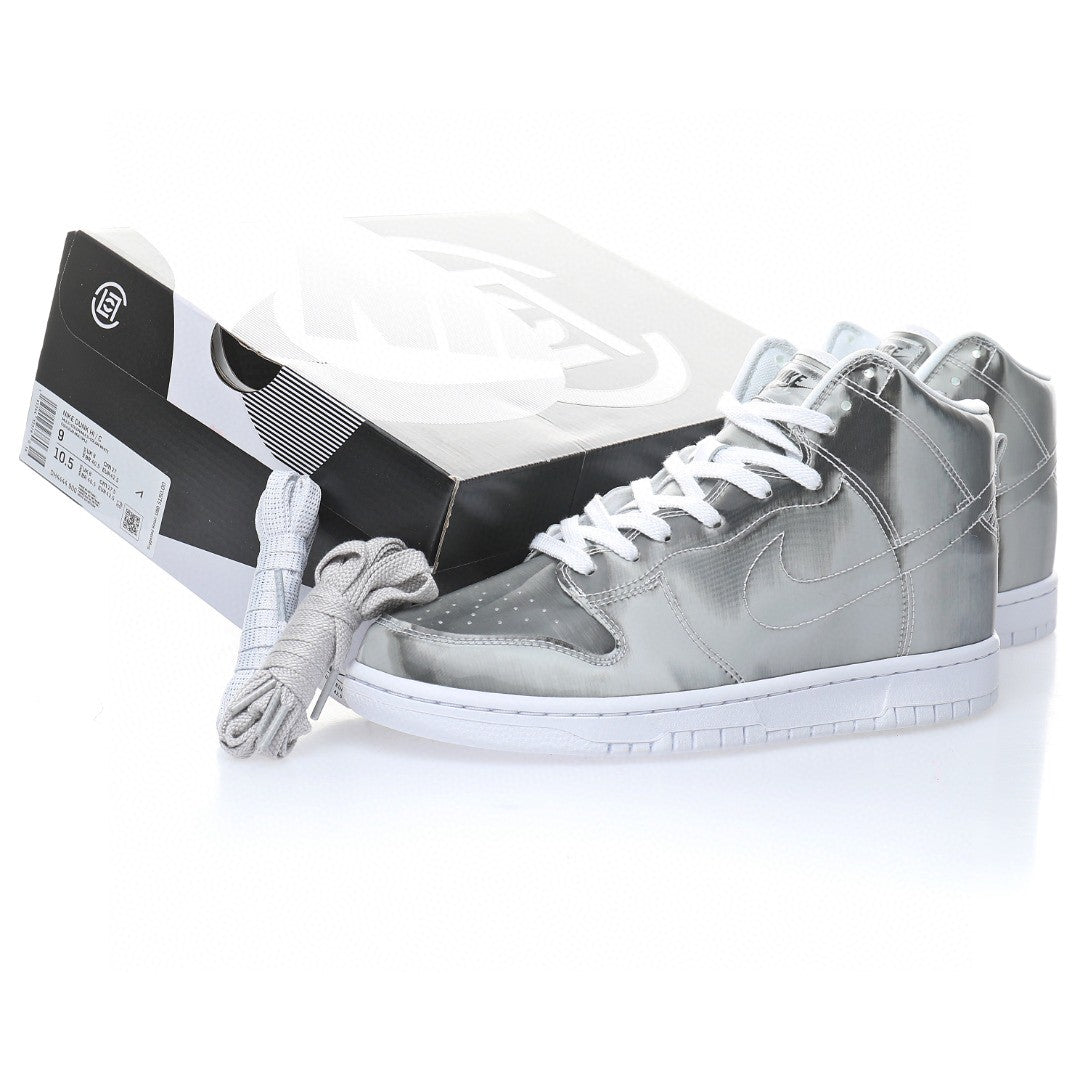 Dunk SB High Silver Surfer