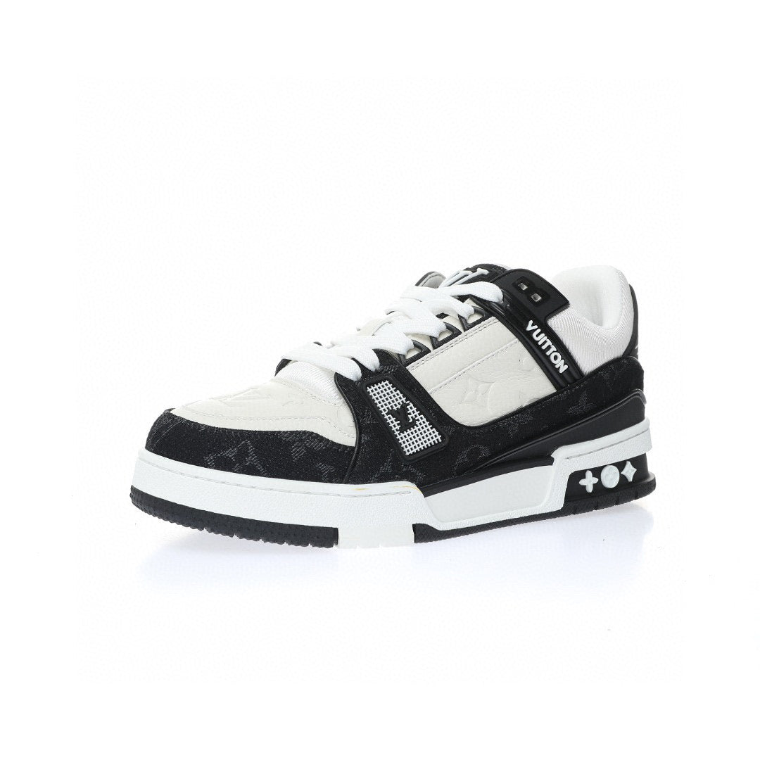 LV Trainer Black