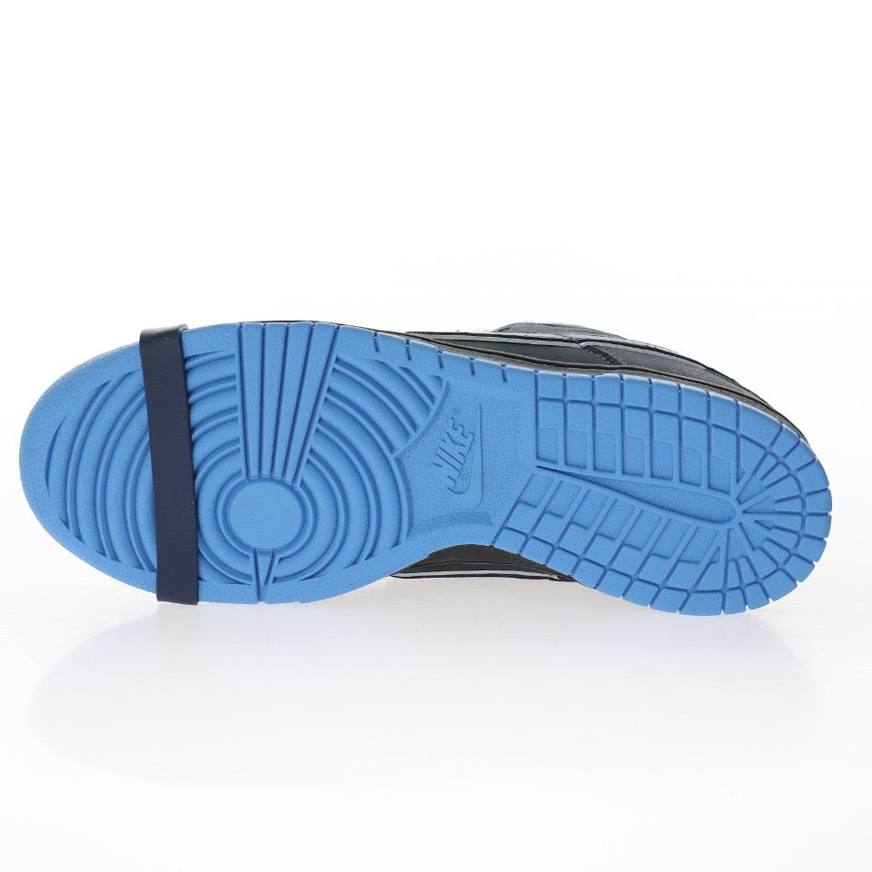 Dunk Low SB Blue Lobster