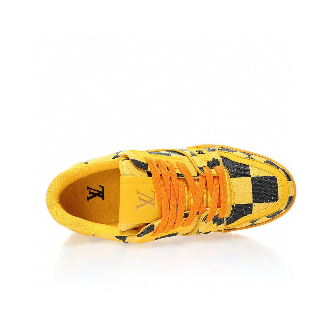 LV Trainer Yellow Checkers