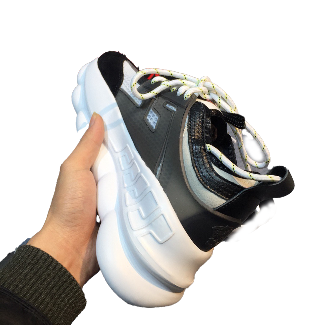Chain Reaction Black & White